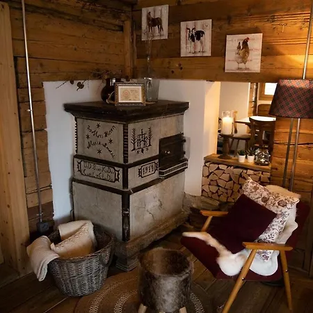 Romantisches Walliser Chalet mit Bergpanorama Apartment *